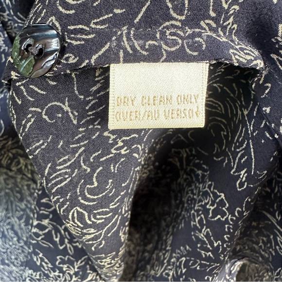 Dana Buchman 100% Silk Sheer Floral Button Down Blouse Navy Beige Size 4 Tunic - Picture 4 of 11